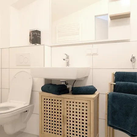 Five & Bergblick - Haus Seepromenade Appartamento Döbriach