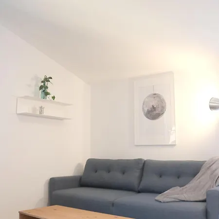 Five & Bergblick - Haus Seepromenade דובריאך